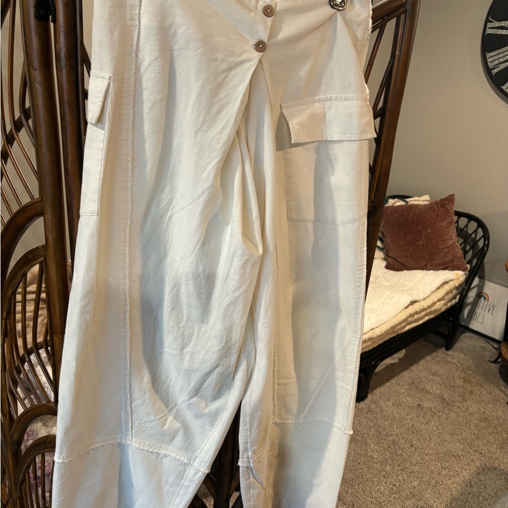 FP Stylish Ivory Button -Up Pants